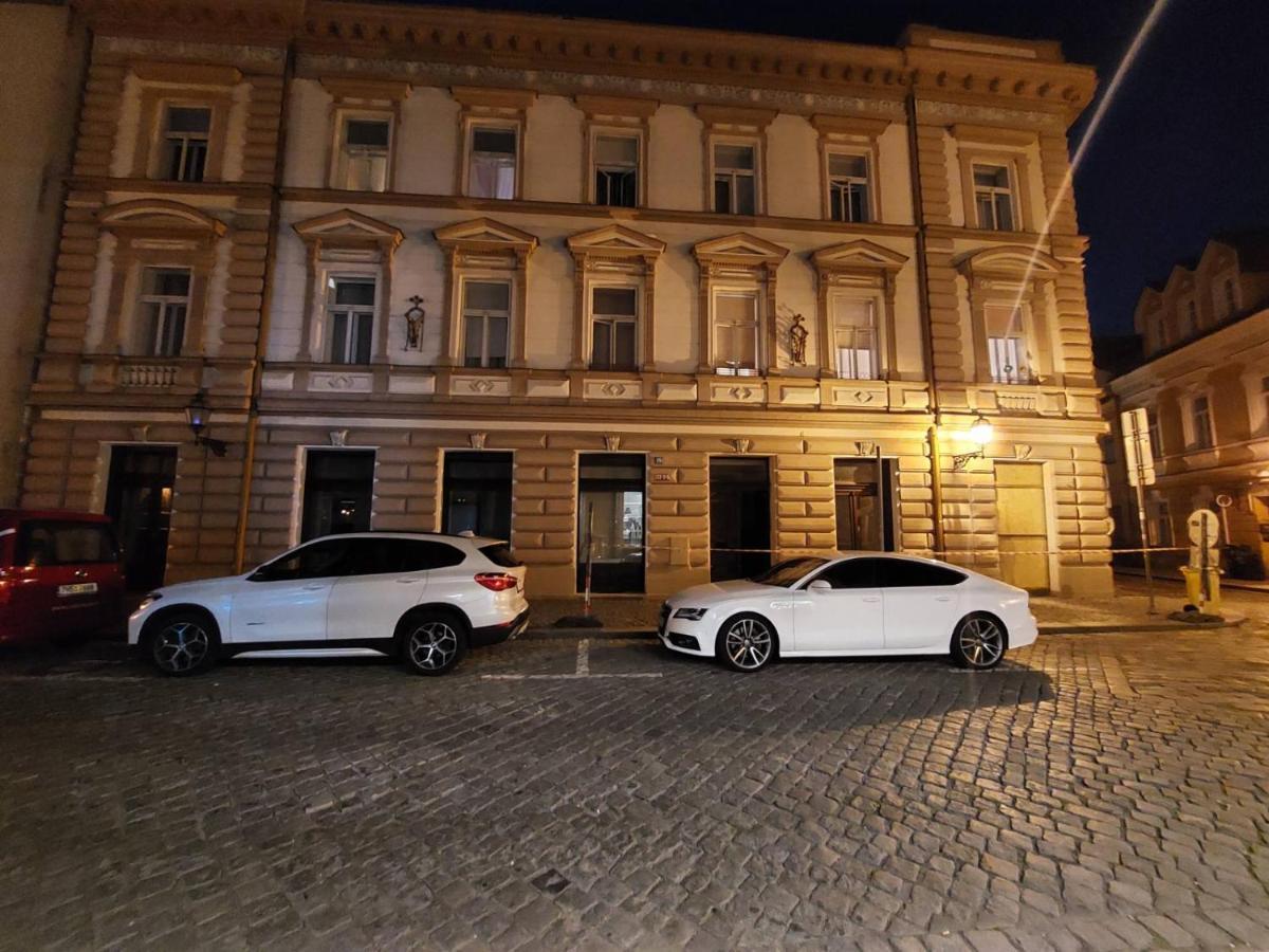 Exkluzivni Apartman V Prizemi V Hradci Kralove Hradec Králové Exterior foto